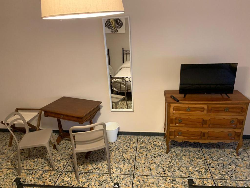 Ameli Room Флоренція Екстер'єр фото