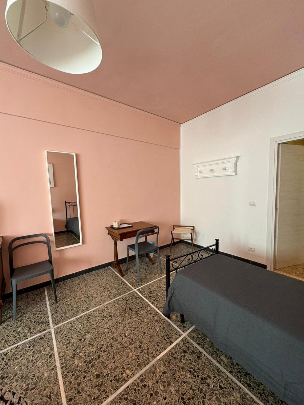 Ameli Room Флоренція Екстер'єр фото